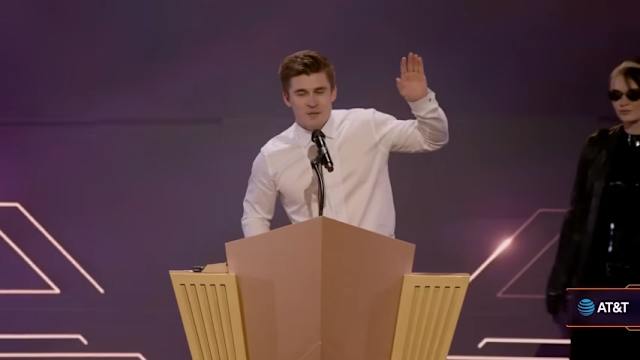 Ludwig Best Streamed Event Award Retirement